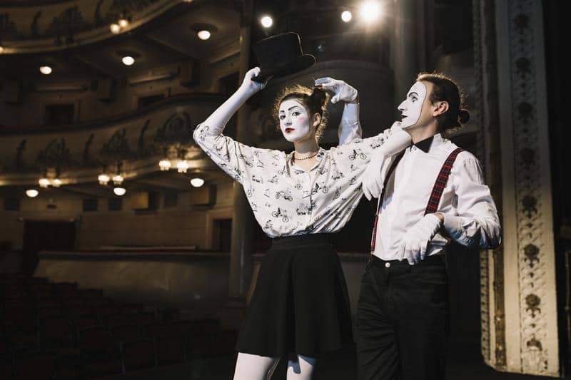 Teaterlivet blomstrer i Nordens Paris