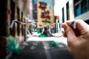 Hvorfor vælge en mobil optiker over en traditionel